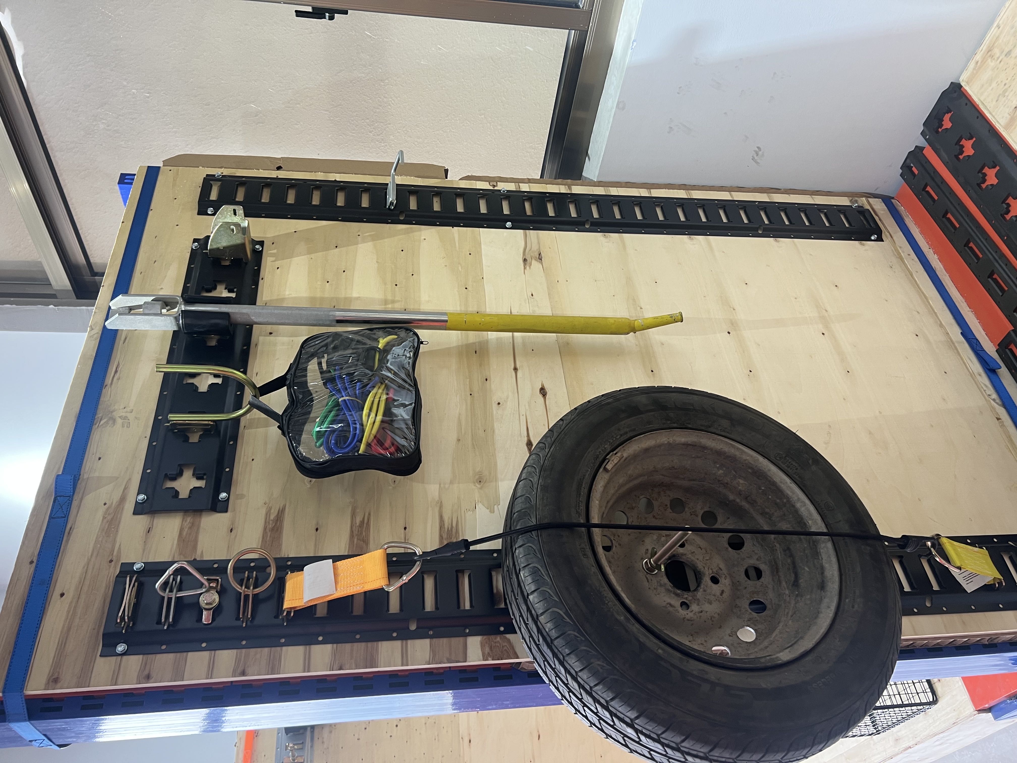 Nowa sala wystawowa firmy e-track